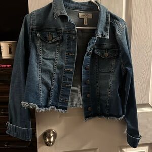 Jessica simpson maternity Jean jacket